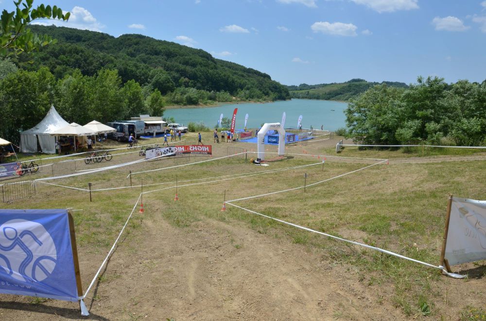 Kros Triatlon Vogršček.jpg
